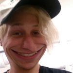 Nick Maxwell - @thelittlestlilboy - Instagram