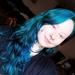 Nicki Baker - @nickii1013 - Instagram