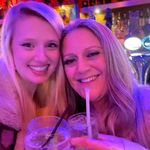 Nicki Baker - @nbpink - Instagram