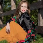 Nicki Larson - @nickilarson96 - Instagram