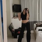 Nicole - @nickireider - Instagram