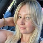 Nicola Beard - @nikkiellen26 - Instagram