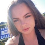 Nicola Clements - @nic_c20 - Instagram