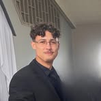 Nicolas Thompson - Facebook
