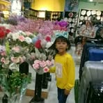 Nicole Ade Yulandari - Facebook