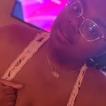 Nicole Avery - @dayseerose_24 - Instagram