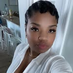 Nicole Bee - @conceitedbee - Instagram