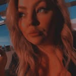 Nicole Bee - @nybee.xo - Instagram