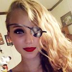 Nicole Bledsoe - @baby_girl_13_13 - Instagram