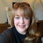 Nicole Bledsoe - @queenofnothingmuch - Instagram