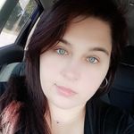 Nicole Bounds - @nene62 - Instagram