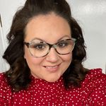 Nicole Bourque - @nicole_b_16 - Instagram