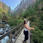Nicole Brosteneant - Facebook