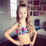 Nicole - @nicole.burrows - Instagram