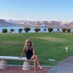Nicole Button - @buttonfamily5 - Instagram