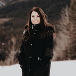 Nicole Castle - @eddies_land - Instagram