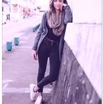 Kaitlyn Seyal - @nicole_clicks - Instagram