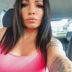 Nicole Cologne - Facebook