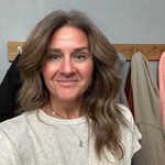 Nicole Coss - @nicolecossyoga - Instagram