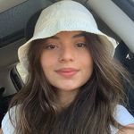 Nicole Cossio - @nicolecossio22 - Instagram