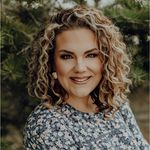 Nicole Deese - @nicoledeeseauthor - Instagram