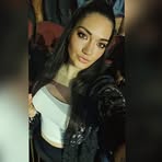 Nicole Deroo - Facebook