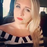 Nicole De Vos - @nicoledevos2505 - Instagram