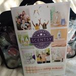 Nicole Early - @nicole.scentsy - Instagram