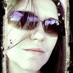 Nicole Eccles - @smile_thruthepain - Instagram