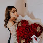 Nicole Friedlander - Facebook
