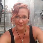 Nicole Hook - @winkatink80 - Instagram