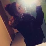 Nicole Hurst - @snowwfflakenew - Instagram