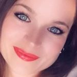 Nikki Burt - @huskey.nicole - Instagram
