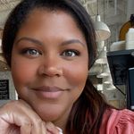 Nicole Isler - @nicoletoandfro - Instagram
