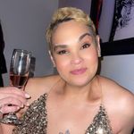 Nicole Ison - @isononthecake327 - Instagram
