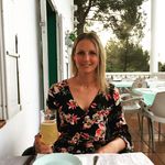 Nicole Kwiatkowski - @nicolemoraira - Instagram