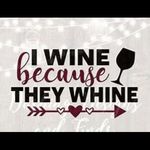 Nicole Kwiatkowski - @momsturntowine - Instagram