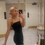 nic - @nicole.lyons - Instagram