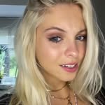 Nicole Maillet - @marrlgba - Instagram