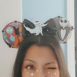 Nicole Medrano - @weezienickieshop - Instagram