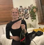 Nicole Mort - Facebook