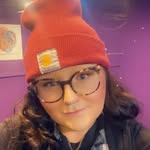 Ronni Nicole Reddington - @momof_2sassholes - Instagram