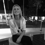 Nicole Riccardi - @nicolericcardi - Instagram