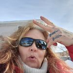 Nicole Robitaille - @nicrobitail - Instagram