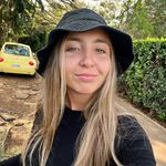 Nicole 🌊🌺✈️🌎♎️ - @nicoleroca__ - Instagram