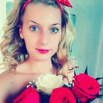 Nicole Roussel - @roussel9054 - Instagram