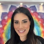 Nicole Shipp - CEO of 𝓣𝓱𝓮 𝓢𝓸𝓬𝓲𝓪𝓵 𝓢𝓪𝓲𝓵𝓸𝓻 - @thesocialsailor - Instagram