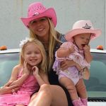 Nicole Shook - @mamaofgirls731 - Instagram