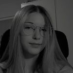 Nicole Swing - @nic.swing - Instagram