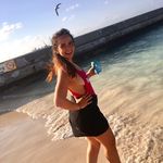 Nicole Sans - @nicolestryon - Instagram